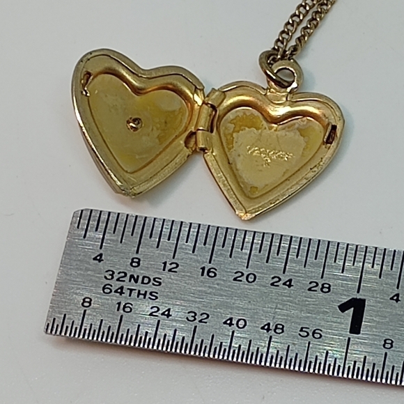 * vintage 14k GF mother of pearl heart shaped cross locket on 12k GF chain - Picture 4 of 7